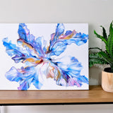 Dancing Petals | 50 x 71 cm